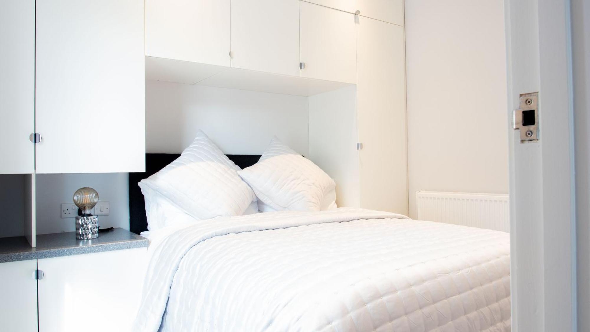 Modern Apartment With Free Parking And Wifi Stratford-upon-Avon Kültér fotó